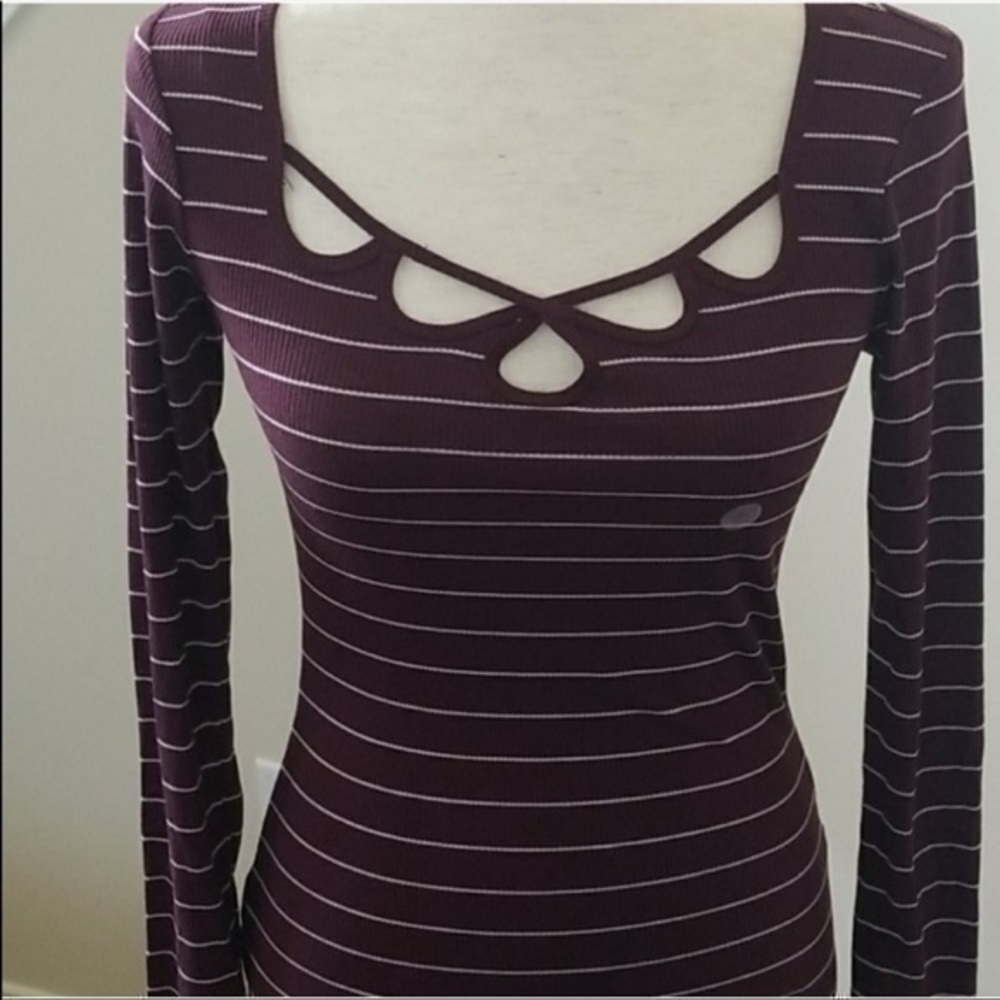 Aeropostale Fitted Top - Picture 5 of 7